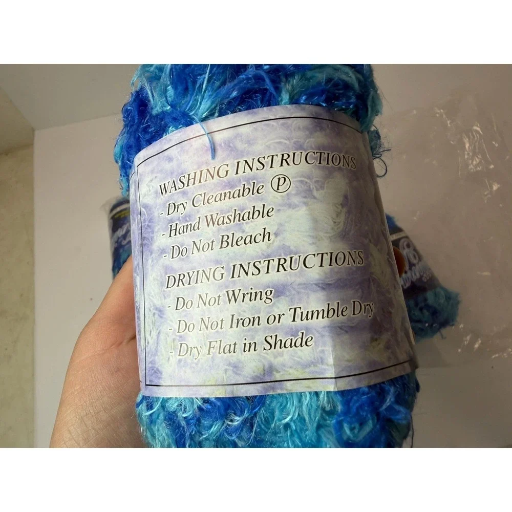 N/A knitting yarn